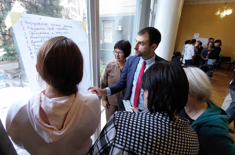 Local Peace Committees: learning, developing, planing 